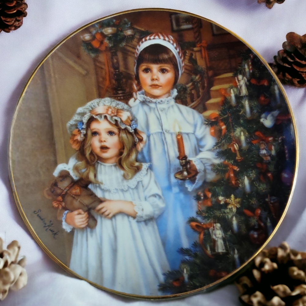 Vtg 90 Reco Collection Christmas Magic December Sandra Kuck Gold Rim Plate 6.5"
